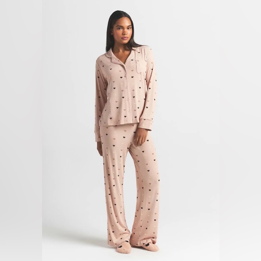 Skims Soft Lounge Sleep Set in Mica Mini Heart Halfdrop